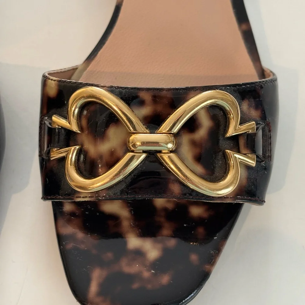 Kate Spade Lagoon Metallic Tortoise and Gold Heart Decoration Sandals